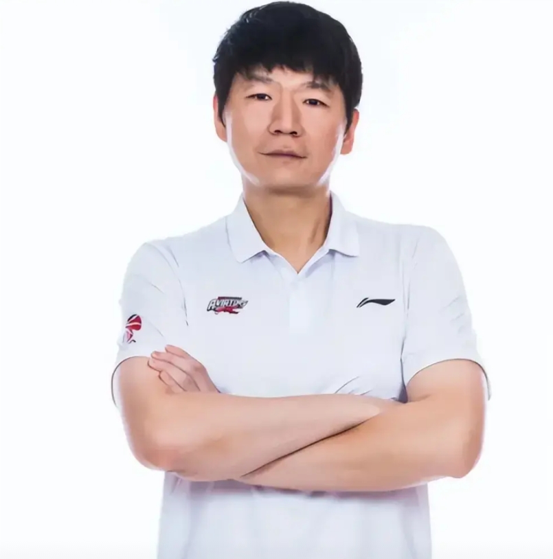 事实证明邱彪就是比刘炜强。
通过今晚的一场比赛，邱彪用实力证明了自己就是比刘炜强