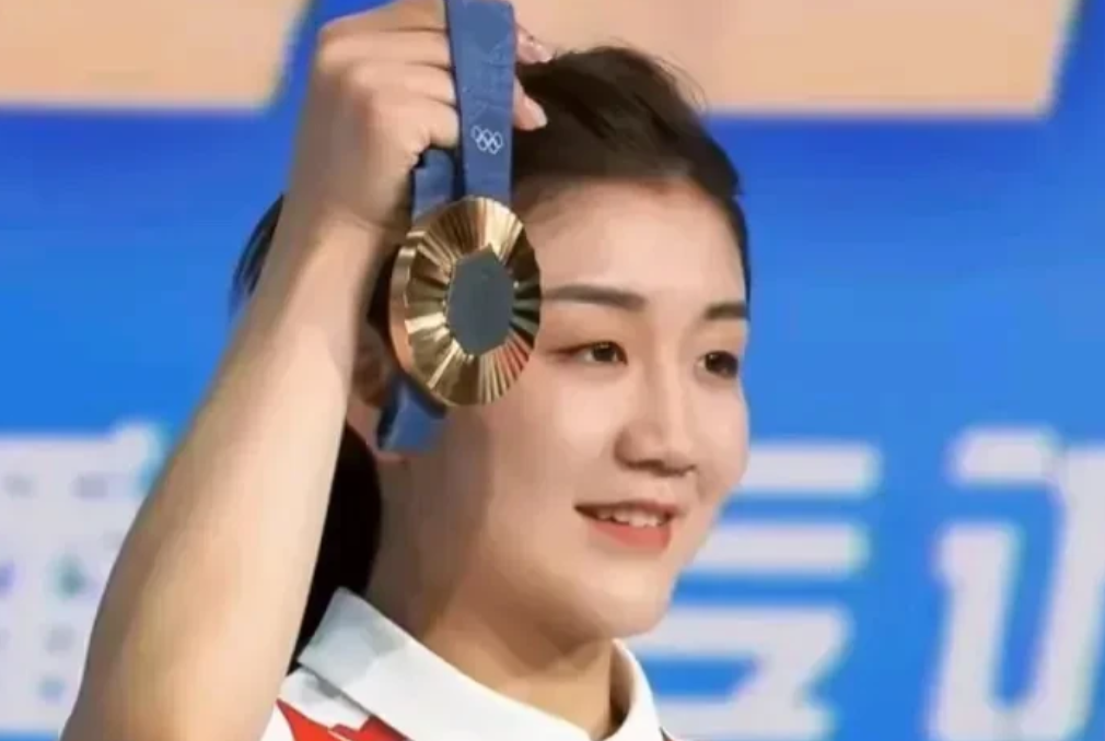 有关国乒女队6大主力，13个不得不承认的事实：

1、比颜值
陈梦——第一名，不
