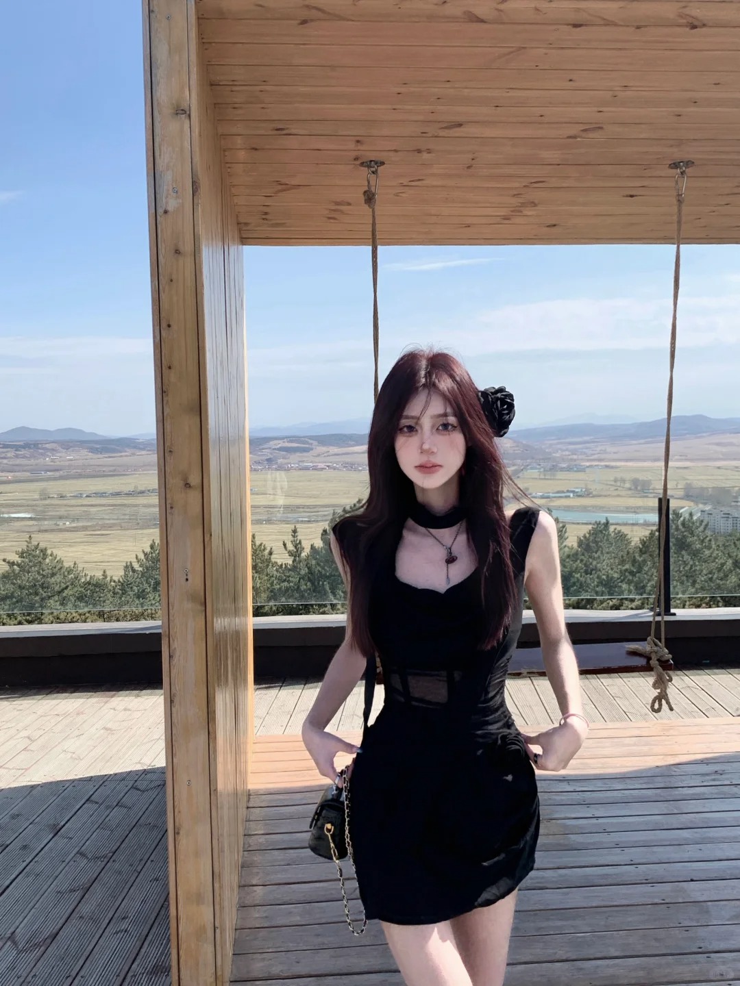 黑玫瑰 ⌯'Ⱉ'⌯ 𖠚ᐝ