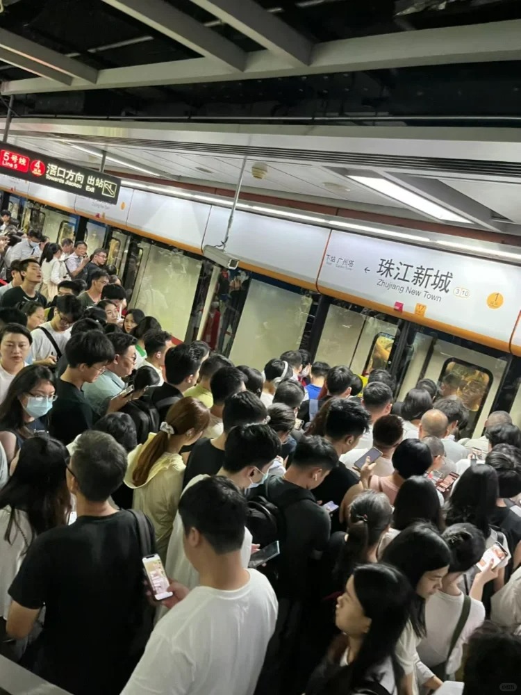 崩溃了！三个月，在广州海投了100多份简历，30多场面试，却还是找不到一份像样的