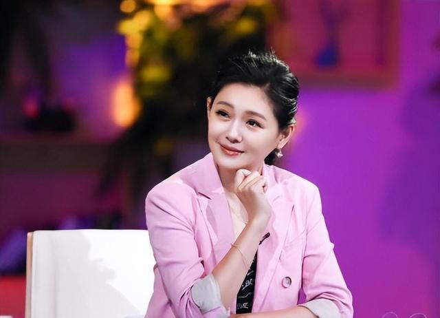 大S:“想逃,哪儿那么容易!”具俊晔终于成了第2个倒霉蛋(具俊晔let me)-第17张图片-九妖电影 大S:“想逃,哪儿那么容易!”具俊晔终于成了第2个倒霉蛋(具俊晔let me)-第17张图片-九妖电影