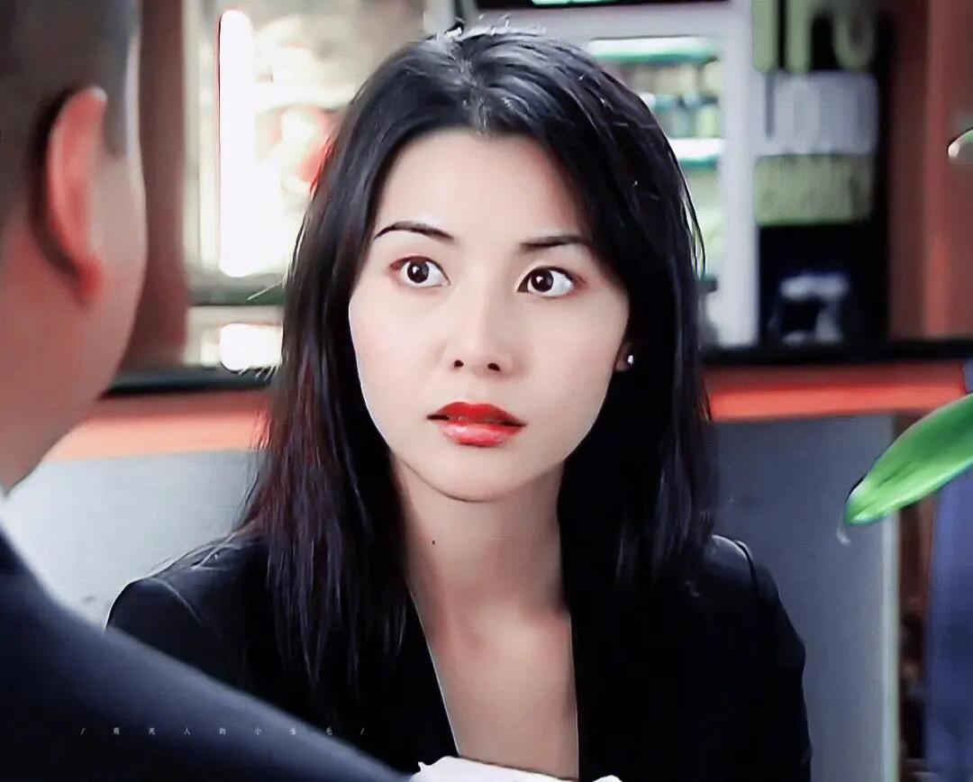 蒙嘉慧也是个命苦的人！