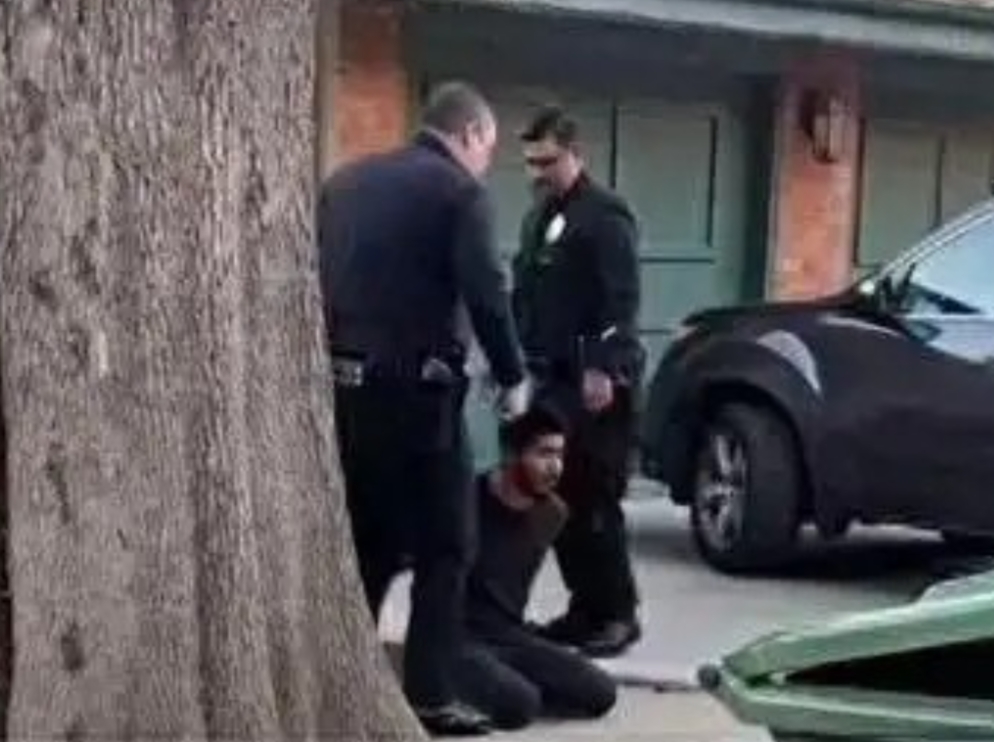 近日，洛杉矶大火纵火嫌疑人已经被逮捕，没曾想，竟是一名30多岁的流浪汉。

主要