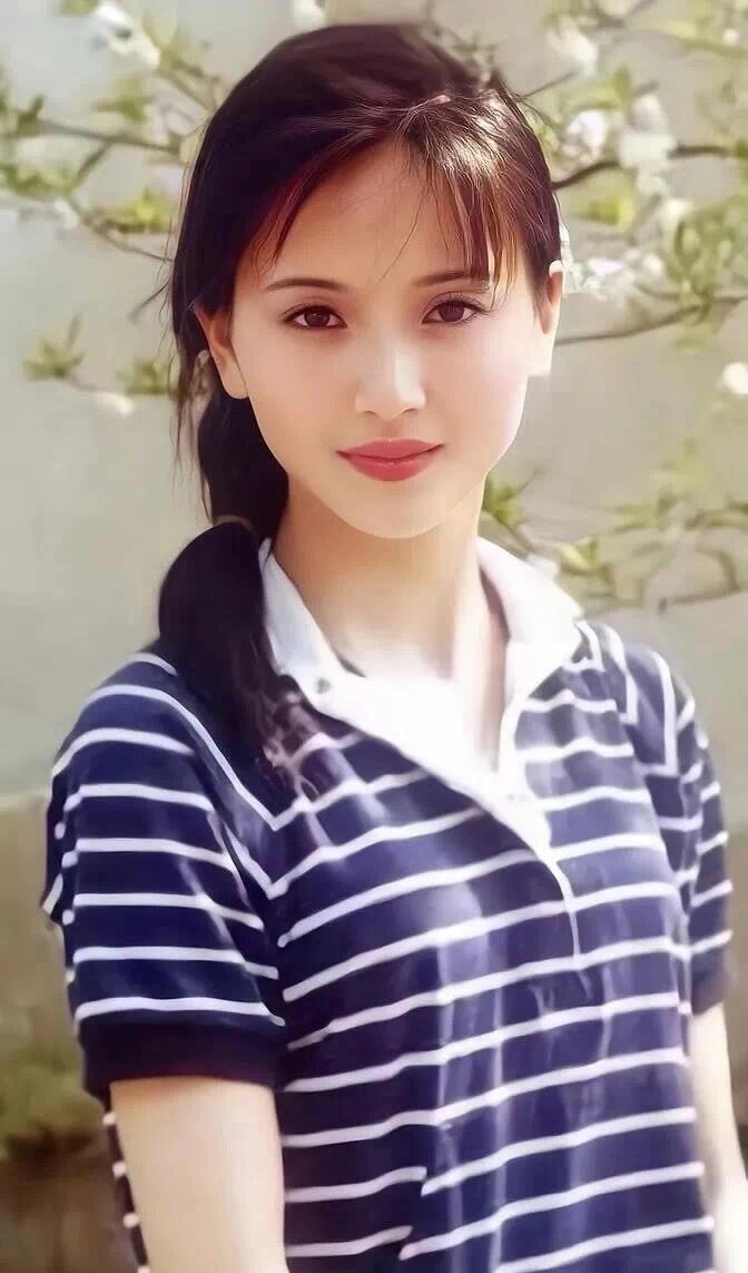 祁同伟，你糊涂啊，美成这样何止校花啊！