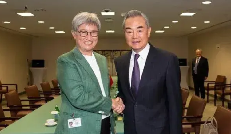 中国就展示了一下实力，道理似乎就讲通了。本想低调，大家都知道的。可还是被多次的劝