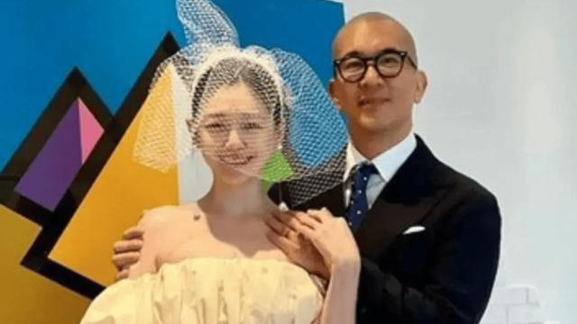 徐家透露已把两小孩证件交给汪小菲，对方先行回京，孩子仍留当地