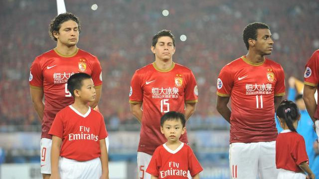 再见广州队！再见八冠王！广州队宣布解散，韦世豪是导火索