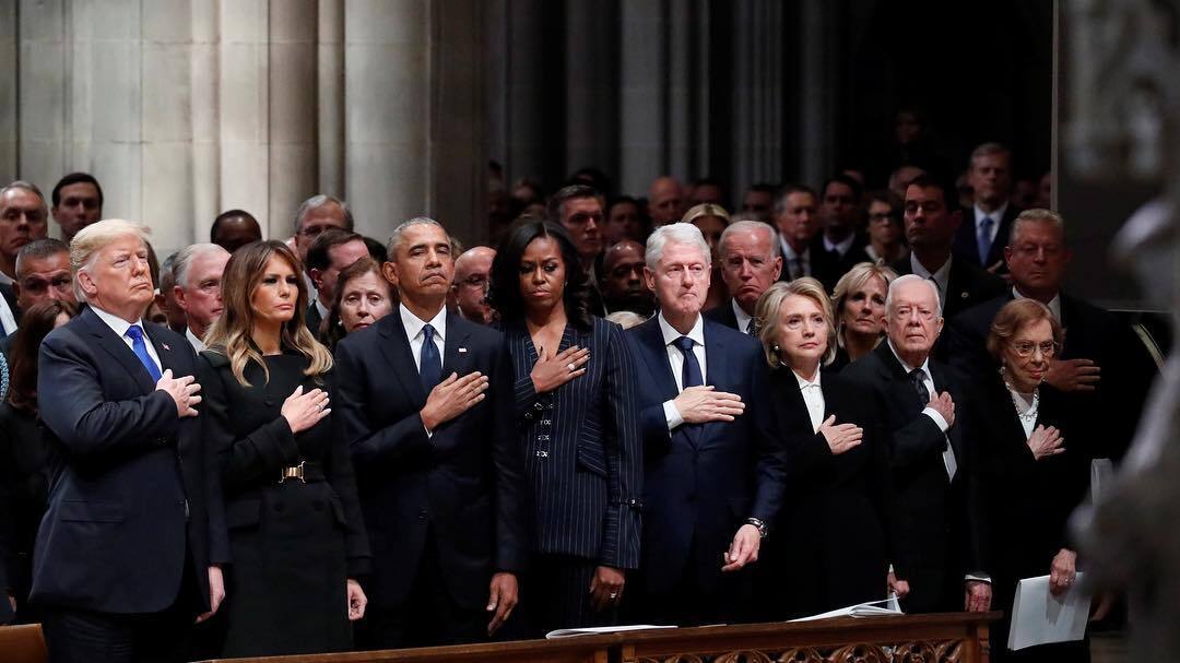 特朗普18年送老布什，这次卡特，后面送谁？