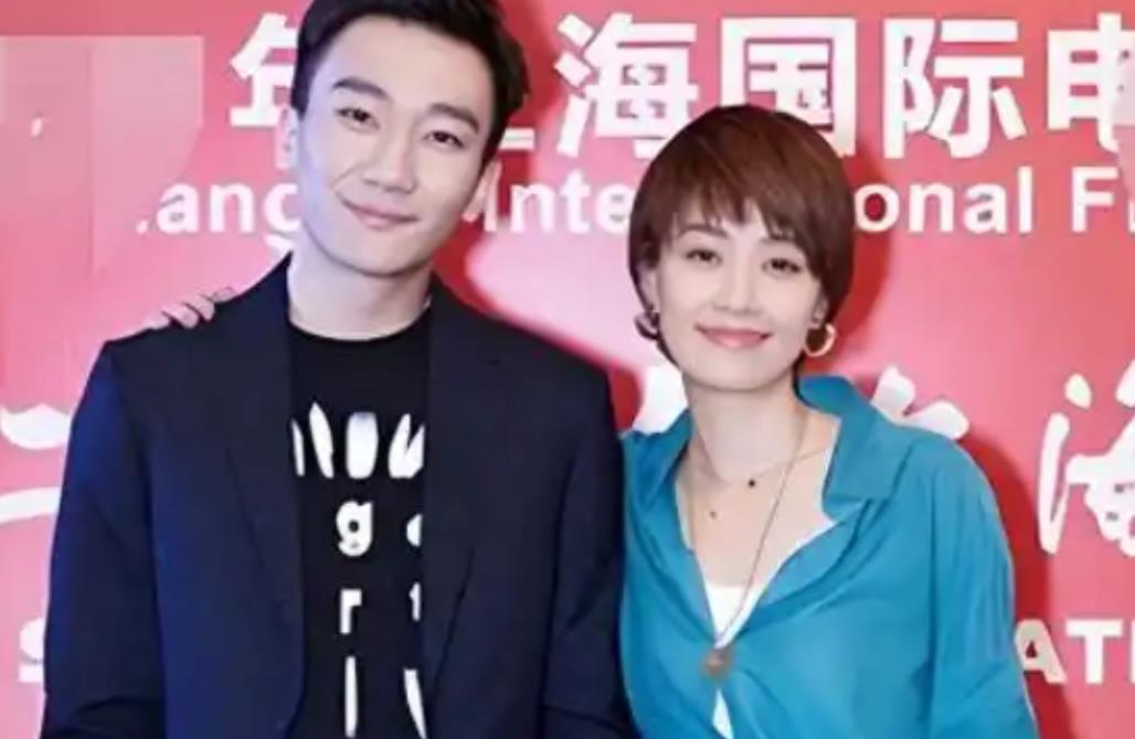 马伊俐疑似曝光新恋情，男女之间的年龄差，创娱乐圈之最。对方是《欢乐颂》里的应勤，