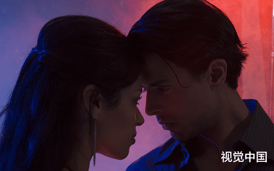 为让白月光入门，未婚夫让我替他白月光产子