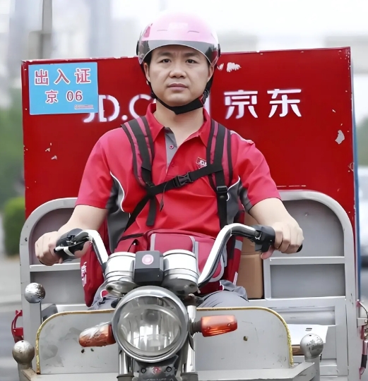 我弟从其他外卖平台跳槽到京东外卖后，他哭了。

他说京东外卖和其他平台真的不是一