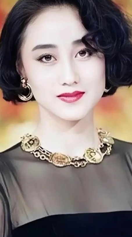 李连杰与利智：风雨后的彩虹