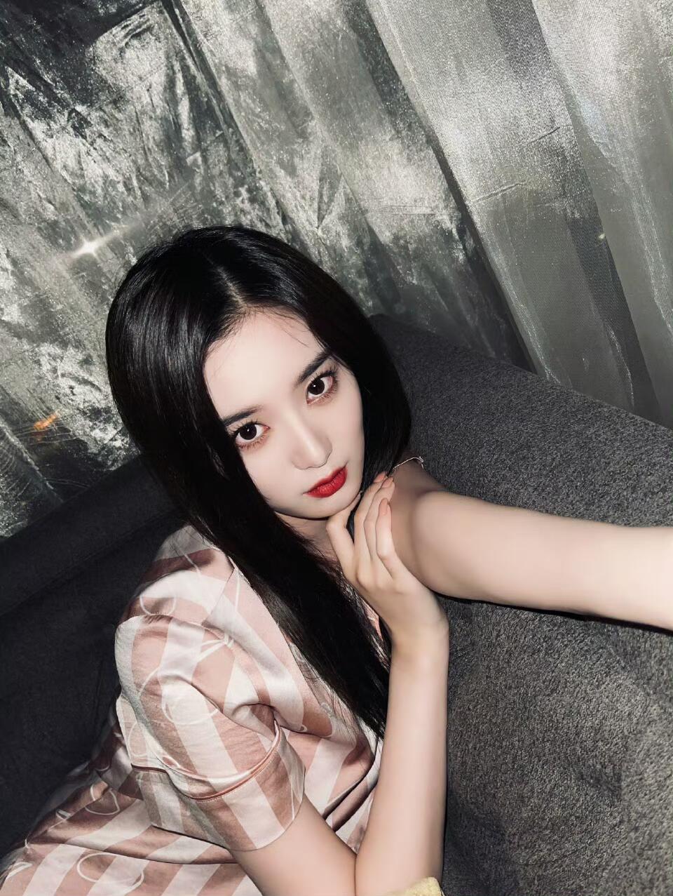 徐艺洋——清新如樱花