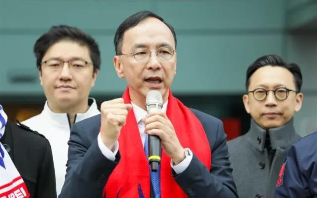 朱立伦发表元旦谈话：两岸“求同尊异”！同为中华、异为体制

今（1日）是元旦，国