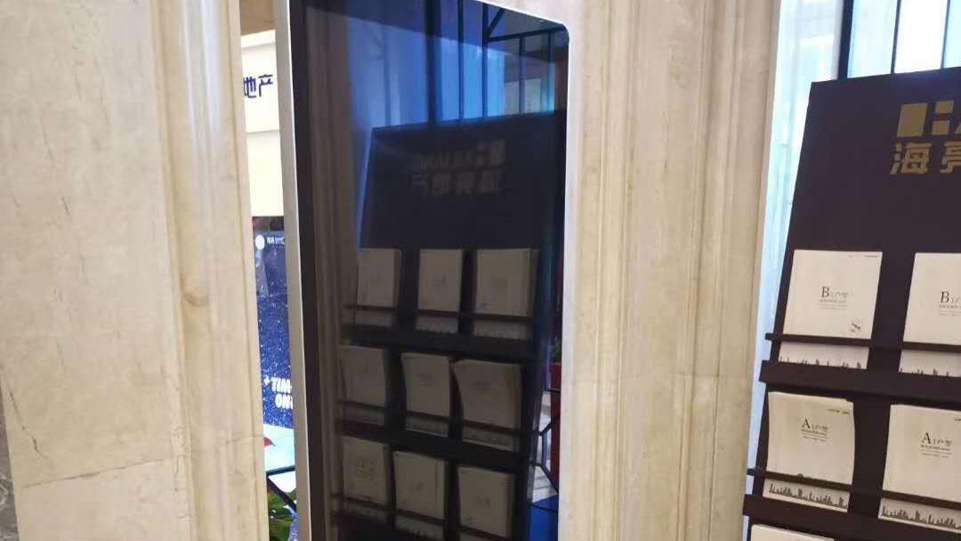 怎么清洁液晶广告机上的指纹呢？有哪些注意事项