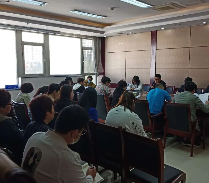 已经剩下了，还在用优质刷存在感，优质的女性早就被一抢而空了，只是不愿意接受自己沦