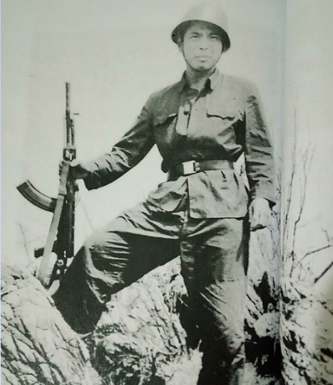 记得1986年我初三，我们学校请了一名参加老山轮战回来的军人（我们学校毕业的校友
