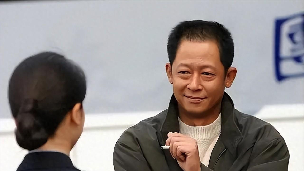 认知觉醒：这世界最残忍的真相，99%的穷人养活了1%的富人