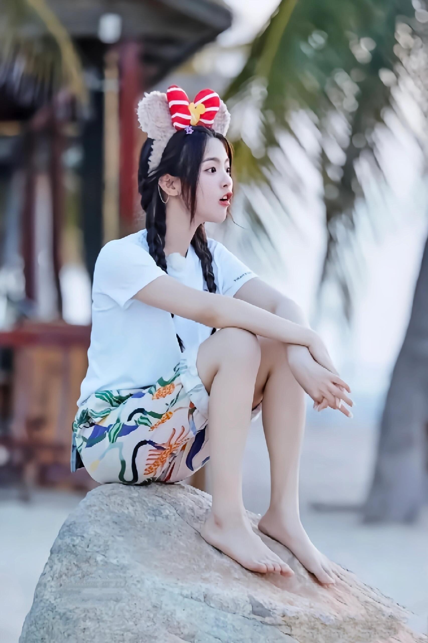 杨超越玫瑰永不凋零