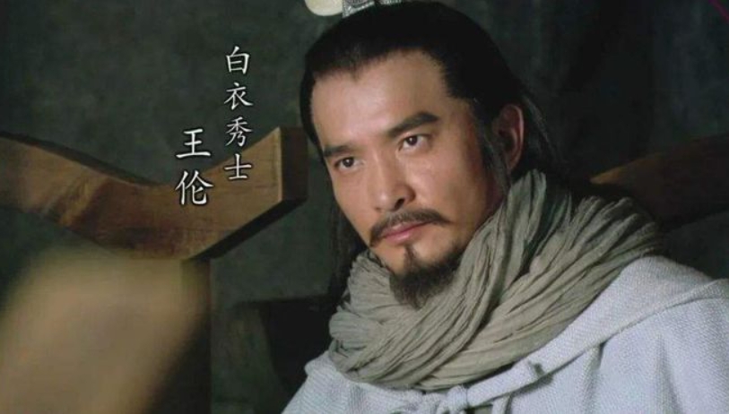 我实在难以理解慕容复的想法，就他那样的想法，给他100年也没办法光复大燕。
你要