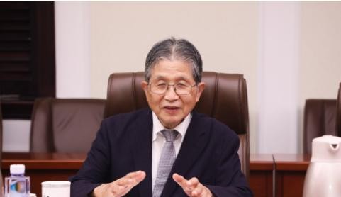 日本科学家带团队来中国搞科研

                        