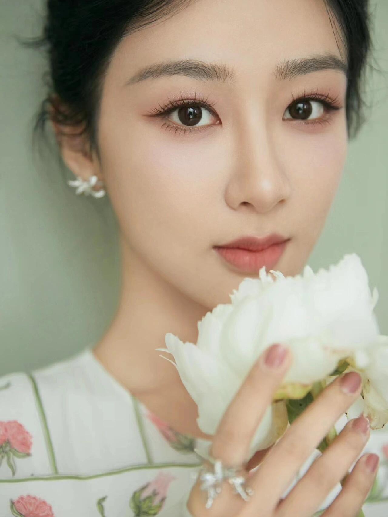 杨紫——优雅动人