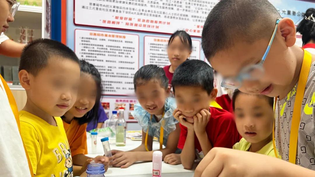 爱聚一方吉事临门 一方公益行动开启首个资助项目为娃开课