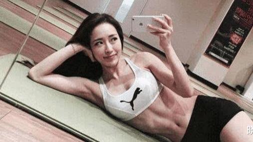 坚持健身的女孩，跟不健身的女孩，二者有何不同