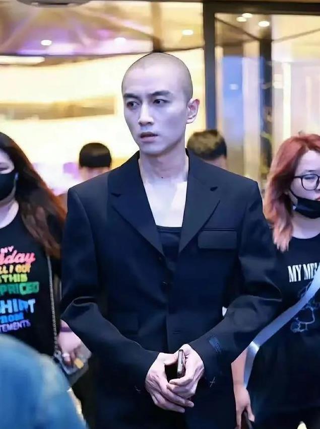 林心如回应陈晓陈妍希婚变传闻！陈晓和陈妍希这一对儿，结婚都 8 年了，婚变的传闻