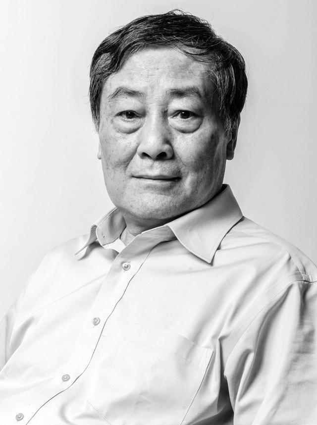 讲一个姐妹分享的故事，她说宗庆后是他们家的恩人。
宗庆后自1990年开始，就在杭