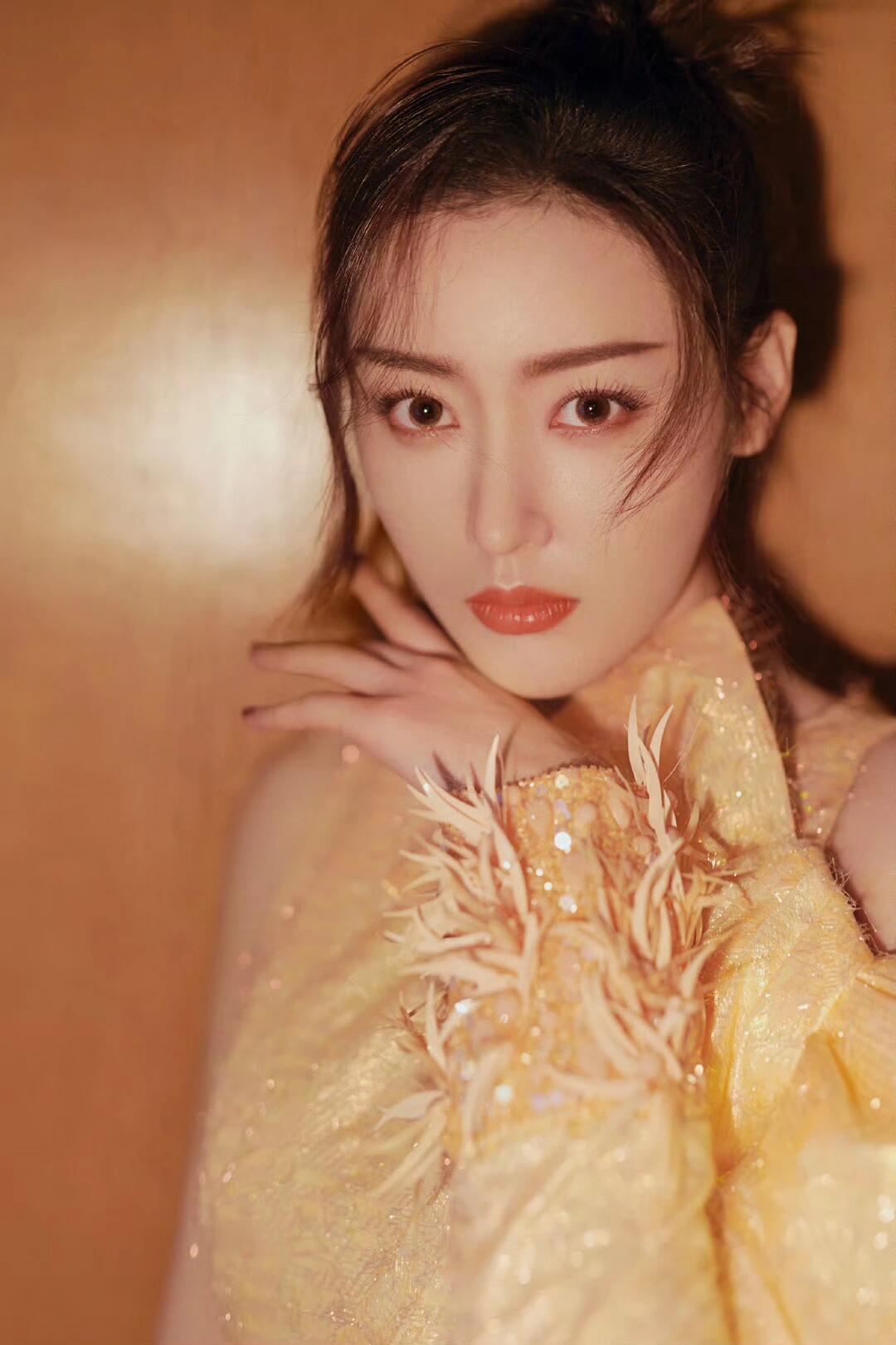 冷艳系仙女|张天爱