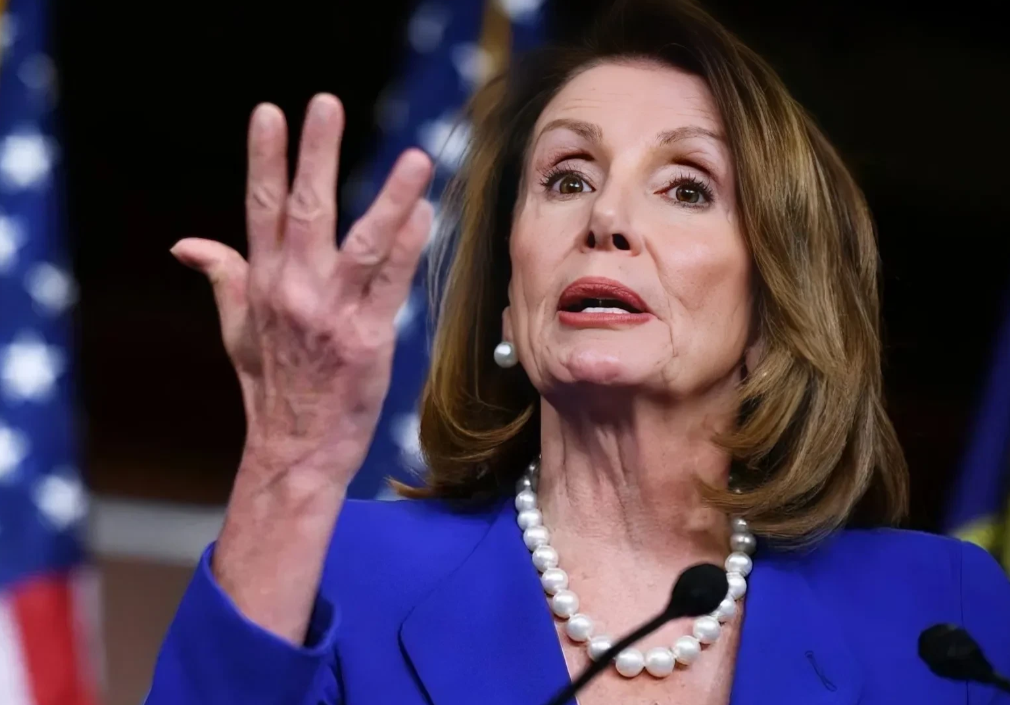 8月13日，澳媒报道：美前众议院议长佩洛西抨击澳大利亚前领导人基廷的涉台言论“是