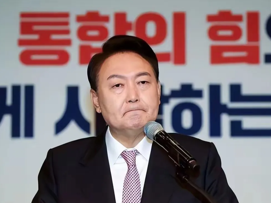 还有一线生机？韩国国会虽已通过弹劾尹锡悦的法案，但其总统职务的最终去留，还需韩国