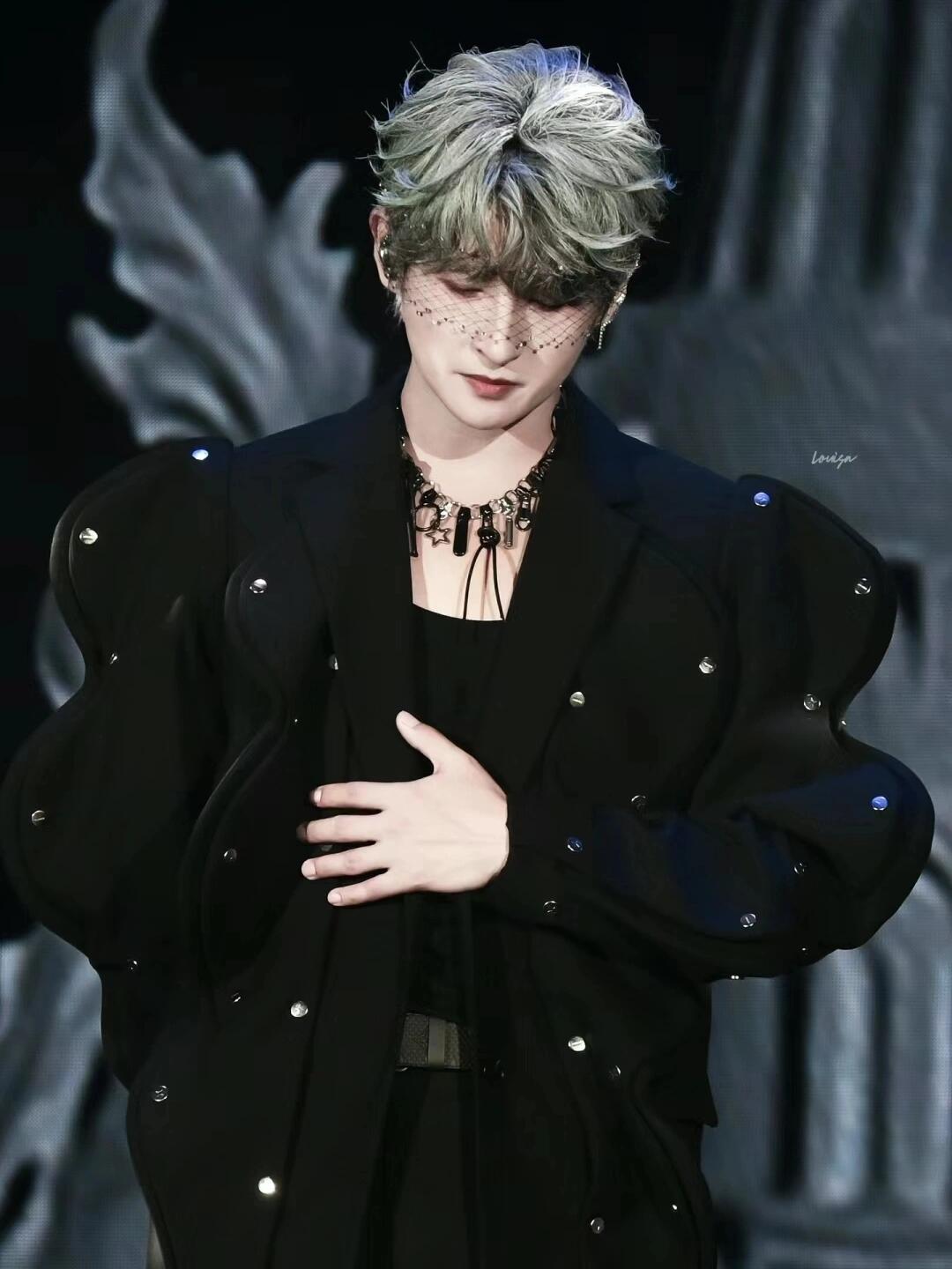 张远：追梦赤子心的音乐魔法师