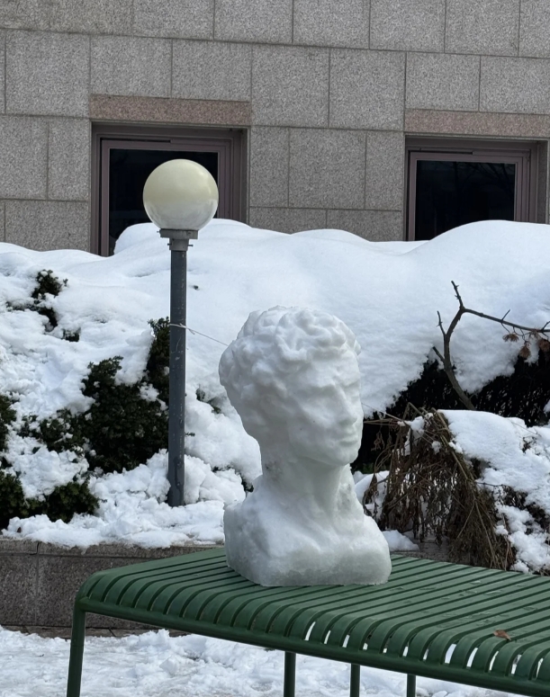 韩国人是上过雪人制造班吗？