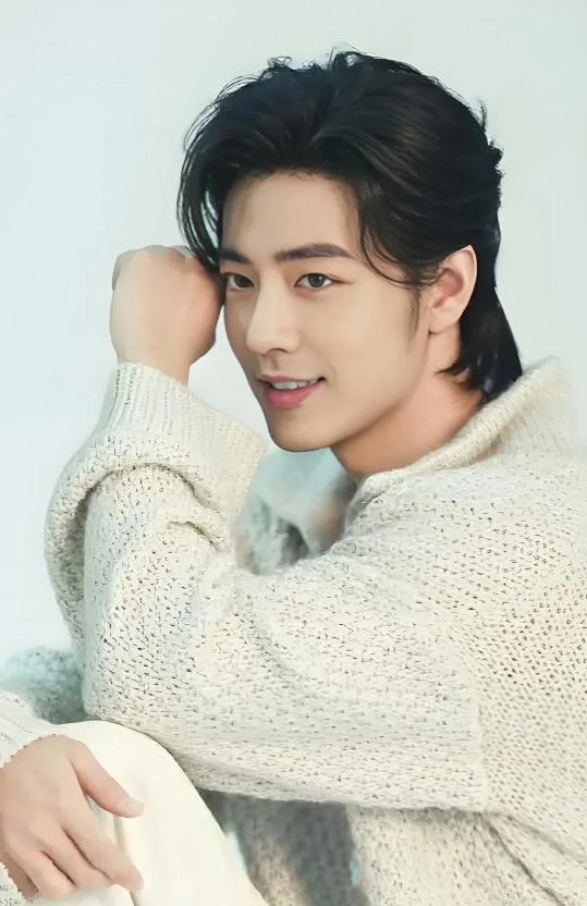 肖战孝心满满：忙碌之余不忘尽孝道