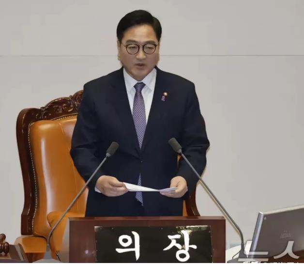 韩国国防部：“不允许投入兵力阻止公调处执行逮捕令。军人不得与警察对峙，部队只能被