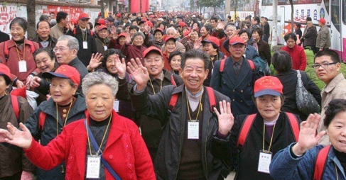 40元四天三晚的旅游团你会参加吗？
这种旅游团，明摆着就是购物团，以相当便宜的团