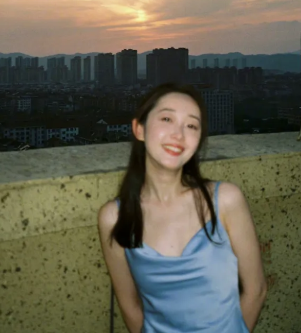 蒋梦婕的颜值是她的一大武器