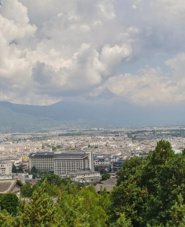 伊朗反击以色列，这已经过去一段时间了，以色列迟迟没有做出任何反应，从一开始说的要