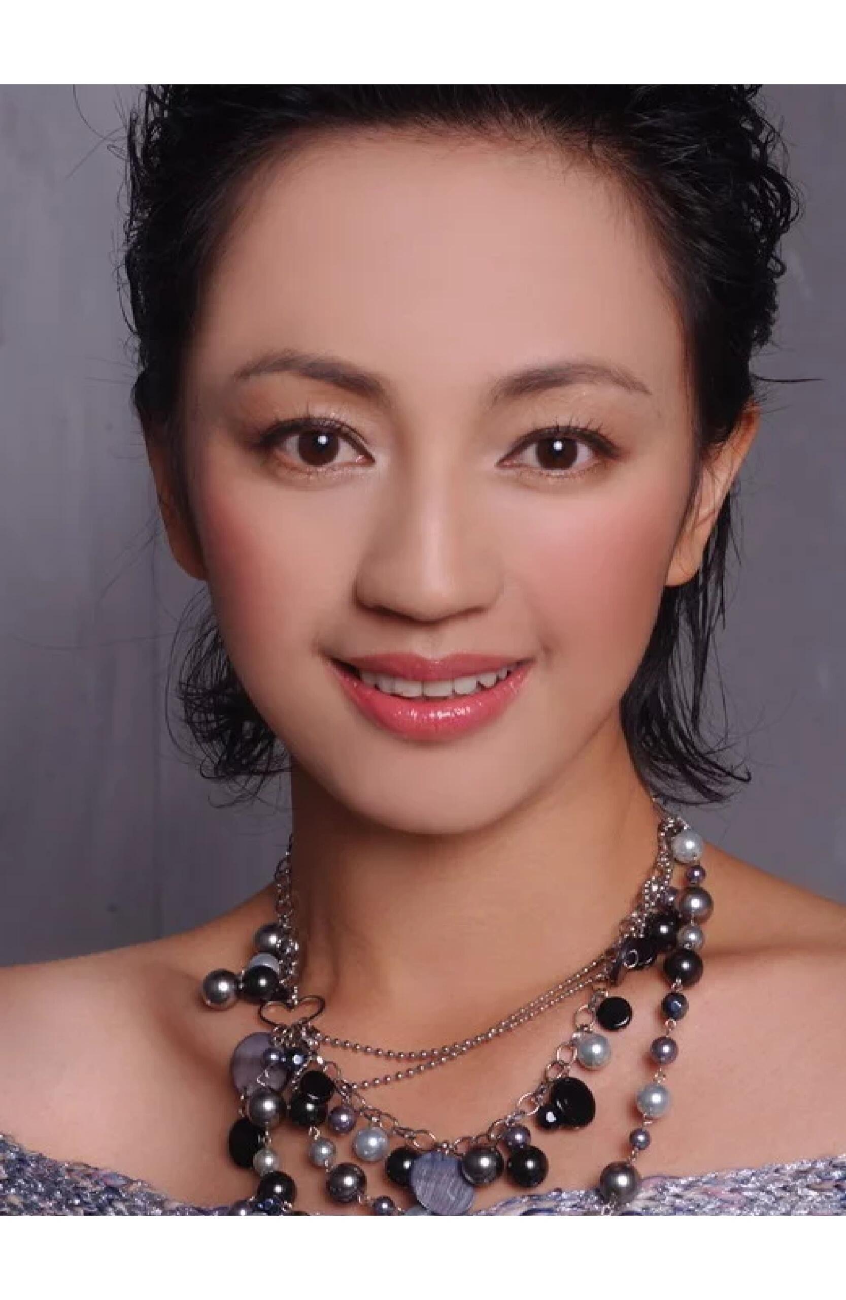 为了事业想要打掉孩子，却被婆婆宠成公主