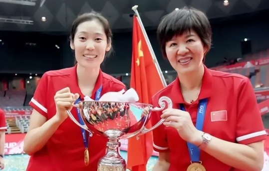 谁是新一期中国女排国家队主教练？有5种可能性

1，郎平和陈忠和不可能了，郎平心