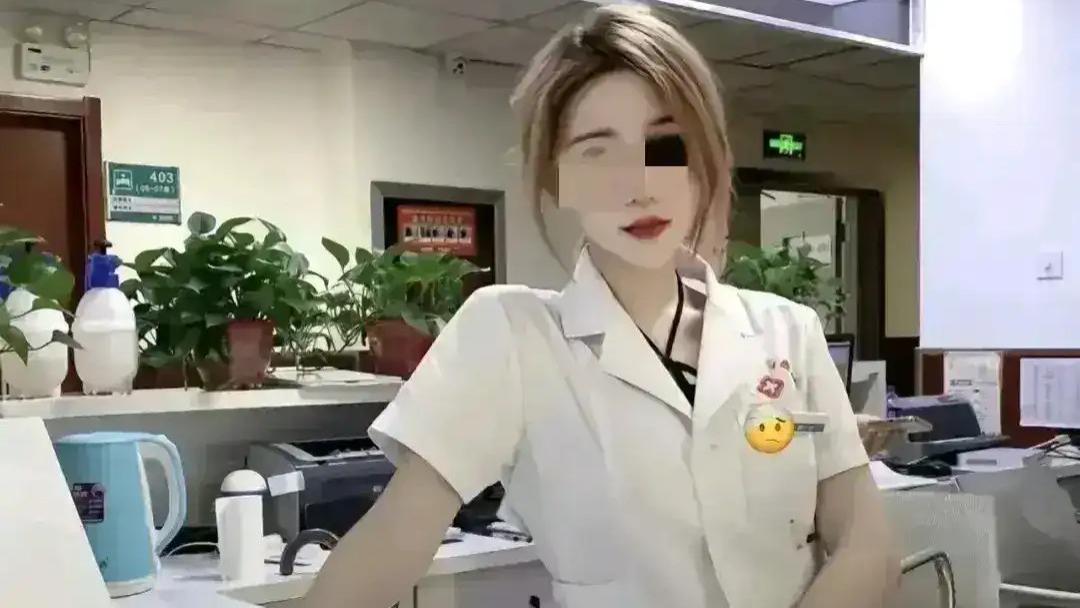 一名医生被砍，全体医生如临大敌，两名医生为爱打架，却集体失声