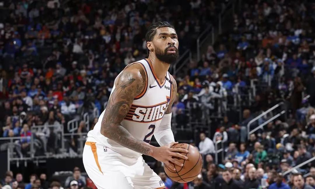 #nba# 太阳的最强中锋来了，杜兰特不要太幸福。
以前感觉努尔基奇很强啊，身体