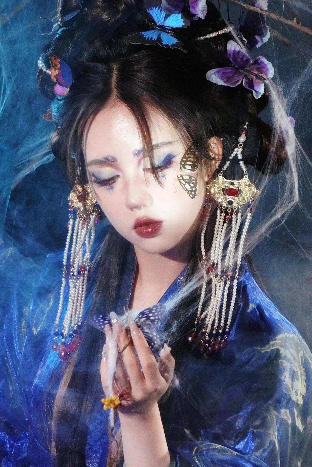 妆容分享把客妹变成我的梦中情蝶！🦋太爱了这组客片造型🥺