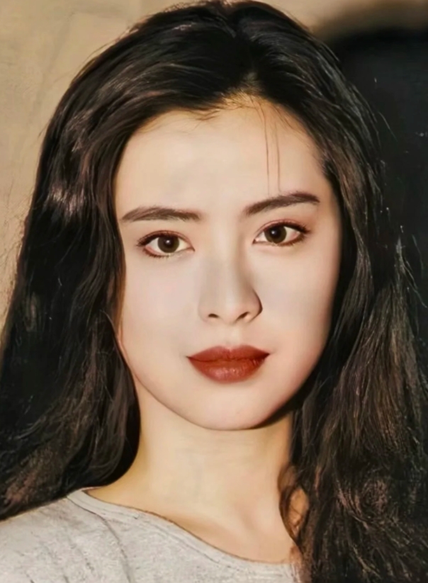 王祖贤：娱乐圈的传奇与风波