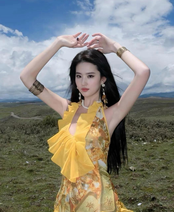 刘亦菲拍的这张照片也太美了吧！
