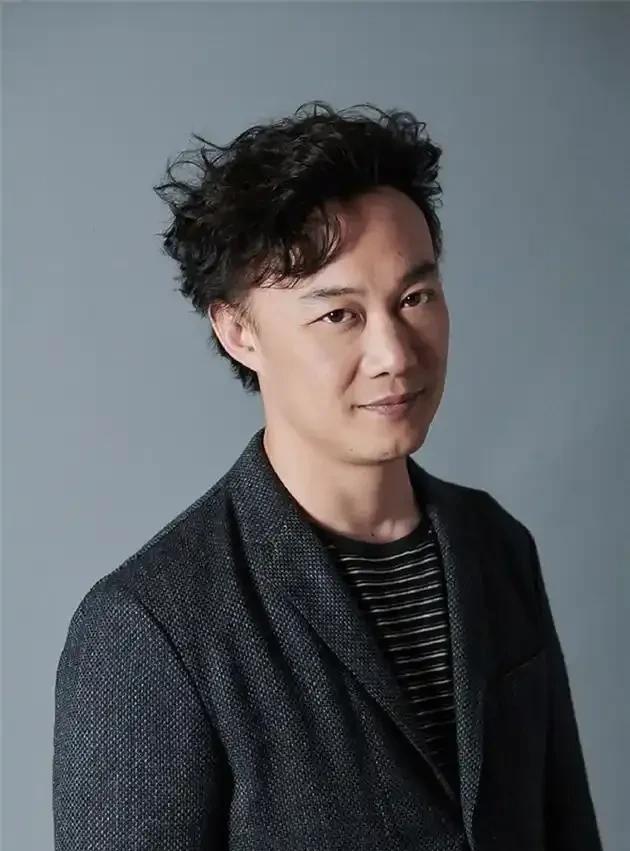 星星成功获救，然而陈奕迅却陷入了难题之中。此前众多歌迷计划前往泰国曼谷观看其演唱