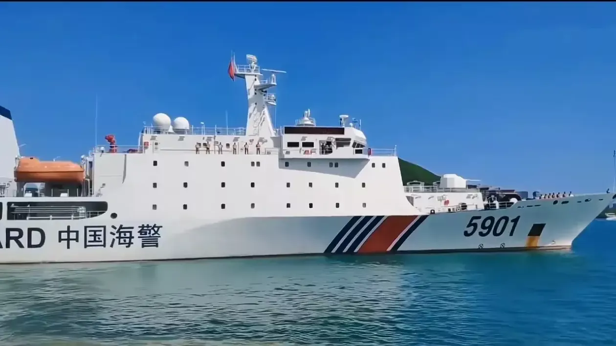 据外媒近日报道，越南外交部就中国万吨级海警船5901号进入万安滩并打开AIS系统