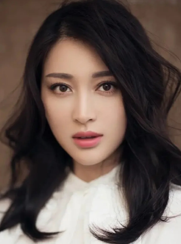 甘婷婷：从广告女王到演员